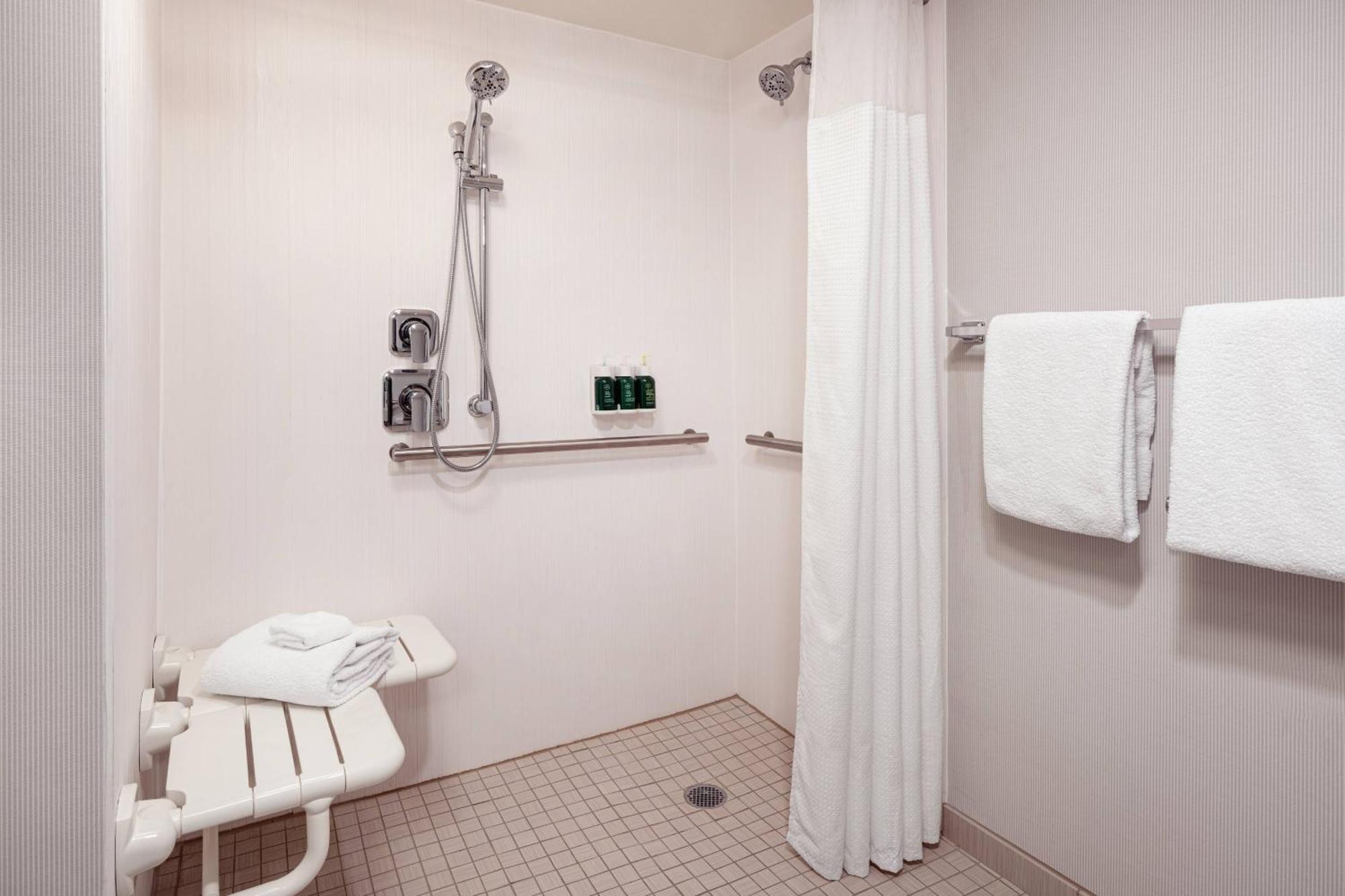 Courtyard San Jose Cupertino Hotel Екстериор снимка