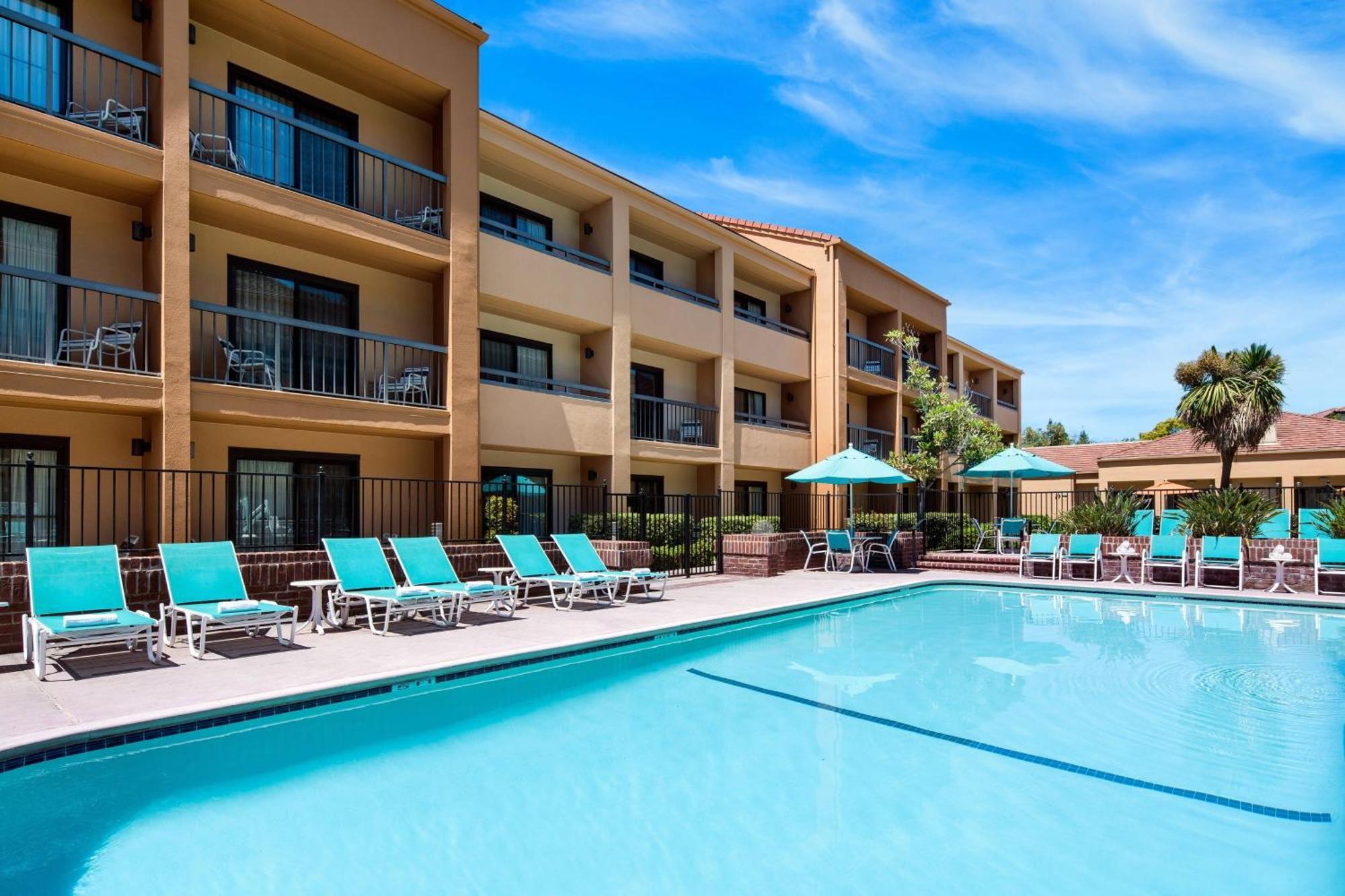 Courtyard San Jose Cupertino Hotel Екстериор снимка